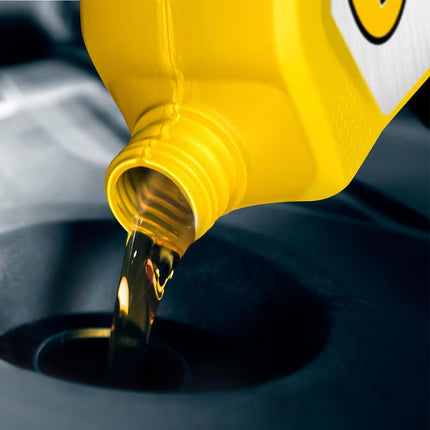 SAE 30 Motor Oil 1 Qt.