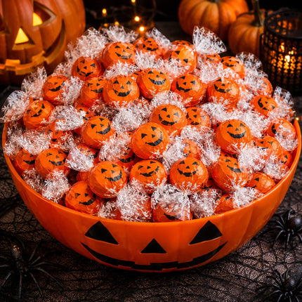 LINDOR Jack-O-Lantern Milk Chocolate Truffles – Bulk Value Bag